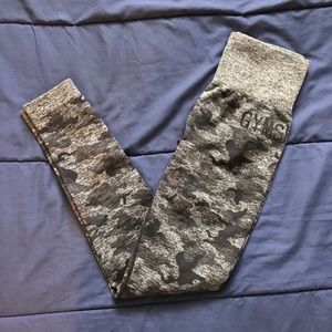 Gymshark Camo Leggings - XS